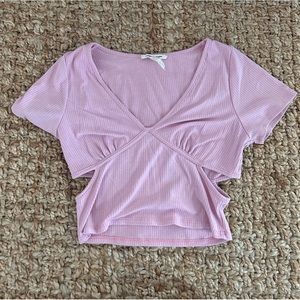 Cute pink crop top!